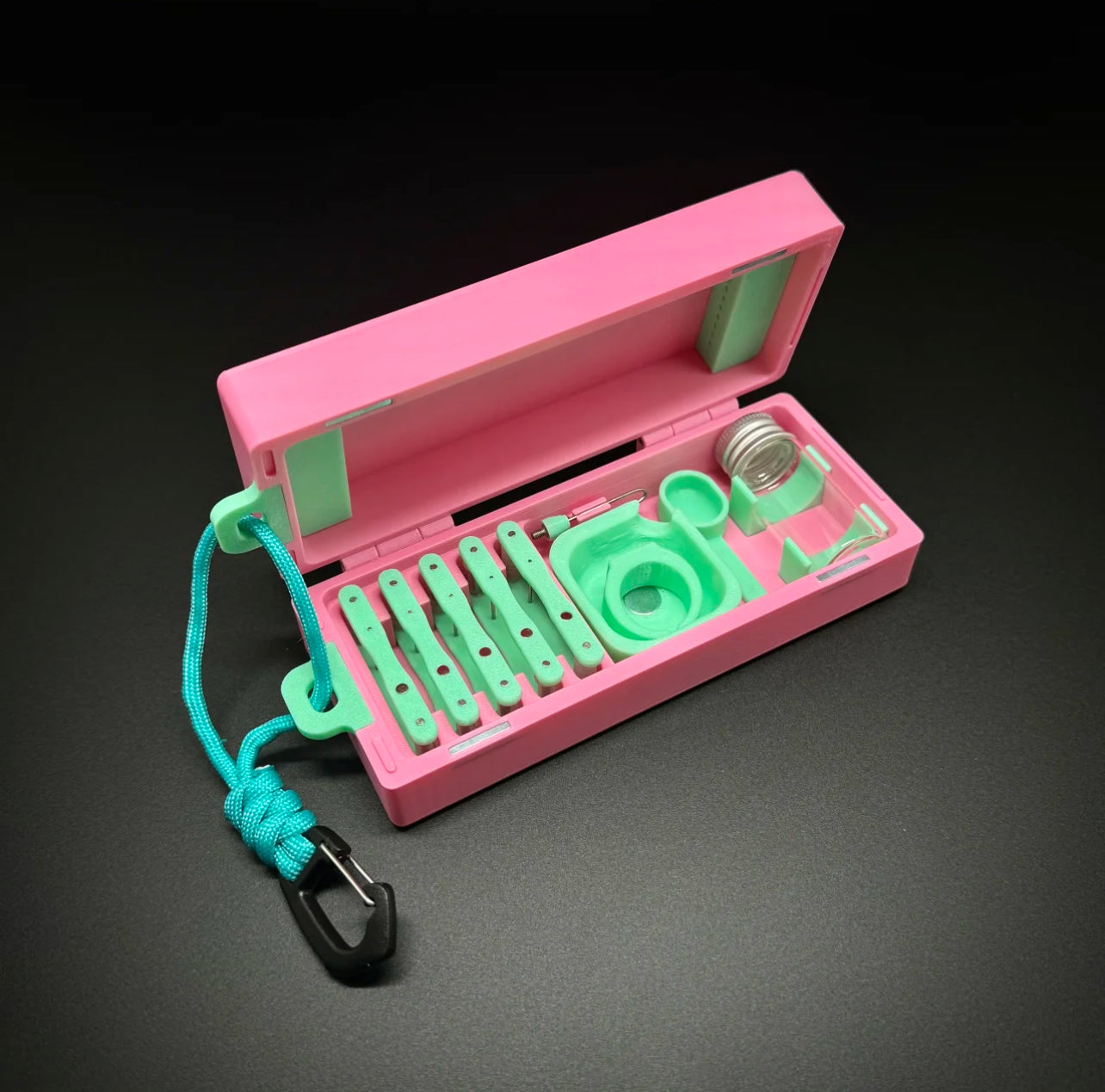 Micro Fishing Accessory Kit – 5 Rigs, Bait Ring, Bottle & Float Holders