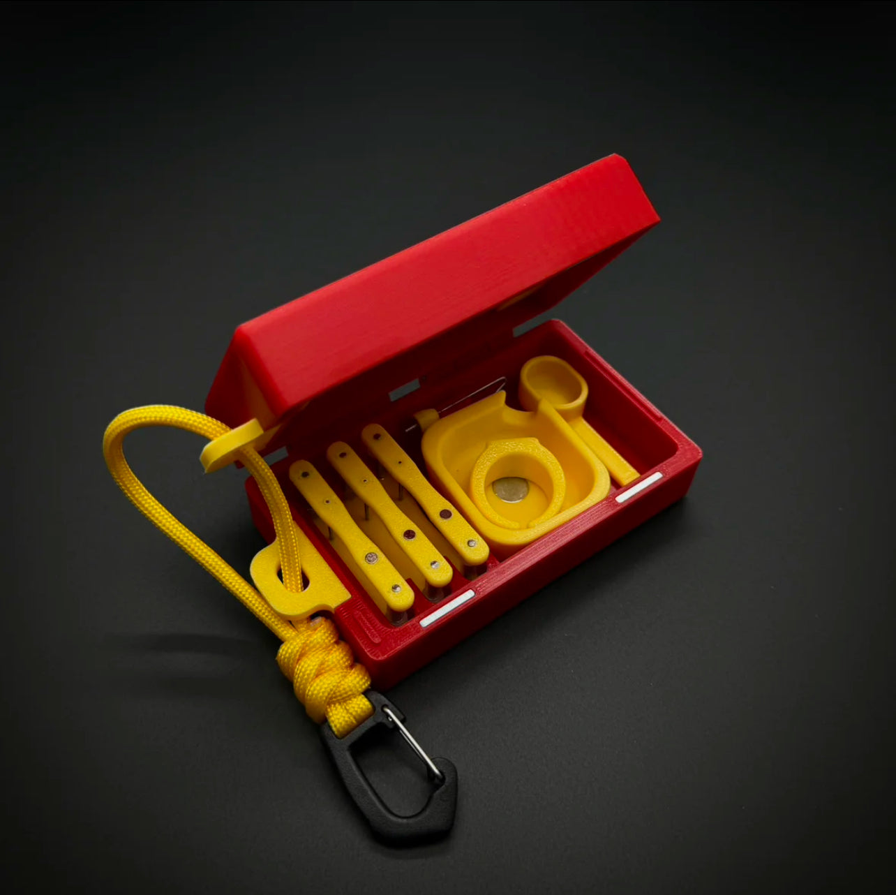Mini Micro Fishing Accessory Kit – Customizable with Rigs, Bait Tray & Float Holders