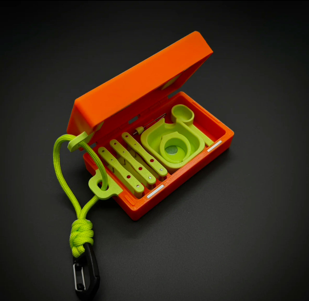 Mini Micro Fishing Accessory Kit – Customizable with Rigs, Bait Tray & Float Holders