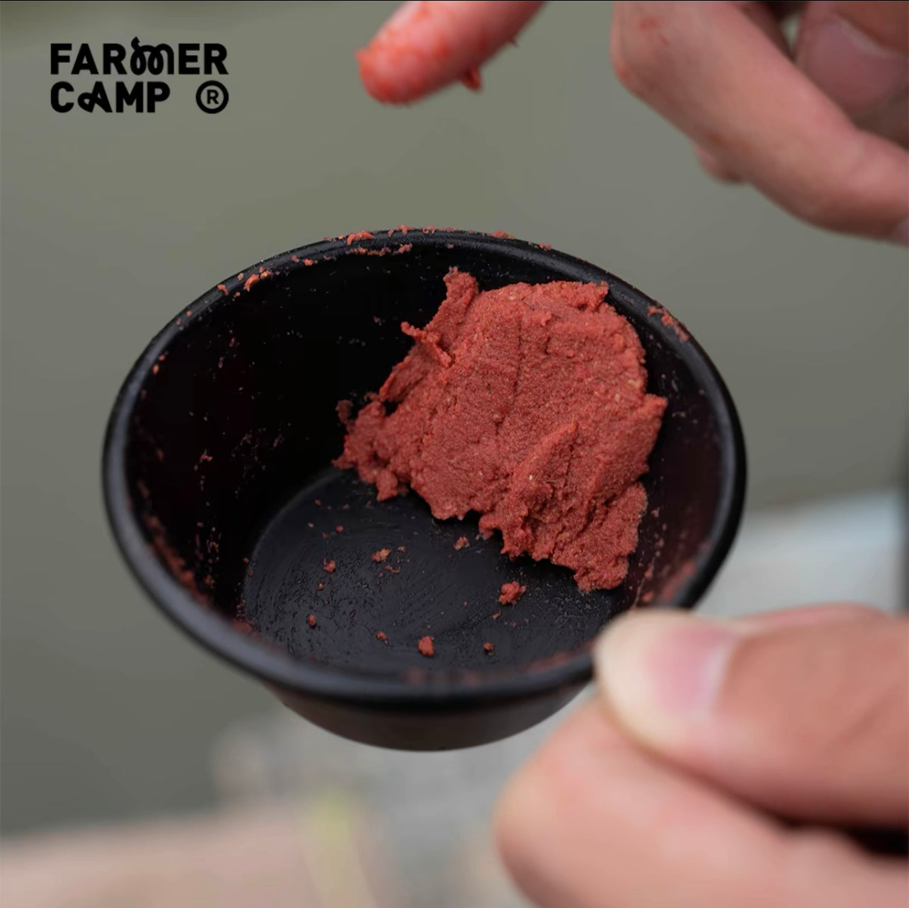 A bait mixing disk designed for microfishing.