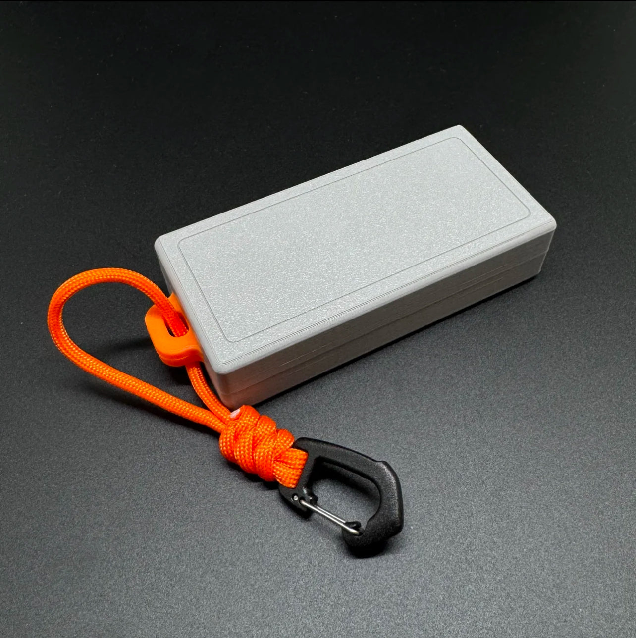 Compact 3D Printed Rig Organizer – 8-Rig Storage for Micro Fishing